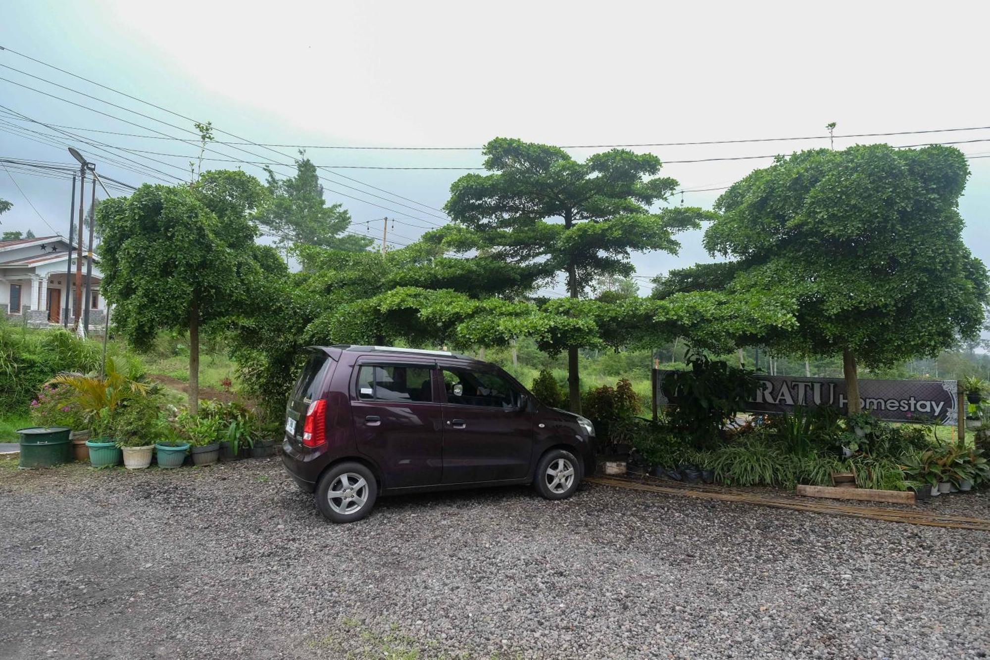 Reddoorz At Jalan Dieng 3 沃诺索博 外观 照片